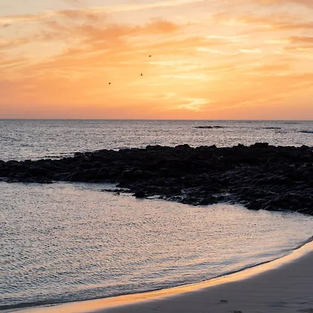 Home2book El Duplex Apt, Coastal Paradise Appartamento