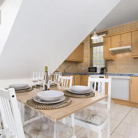 Home2book El Duplex Apt, Coastal Paradise Apartment